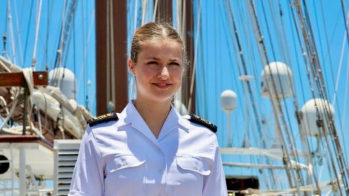 Princesa Leonor arriba a Brasil en la primera escala en América del buque ‘Elcano’