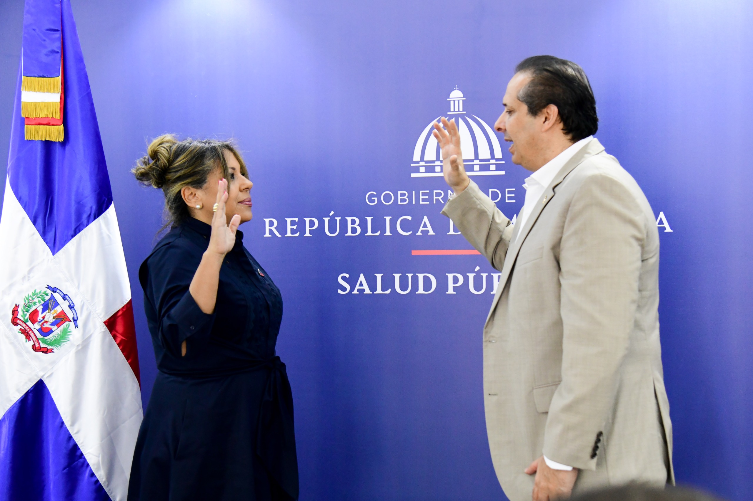 1741382824 594 Ministro de Salud Victor Atallah juramenta a dos nuevos viceministros