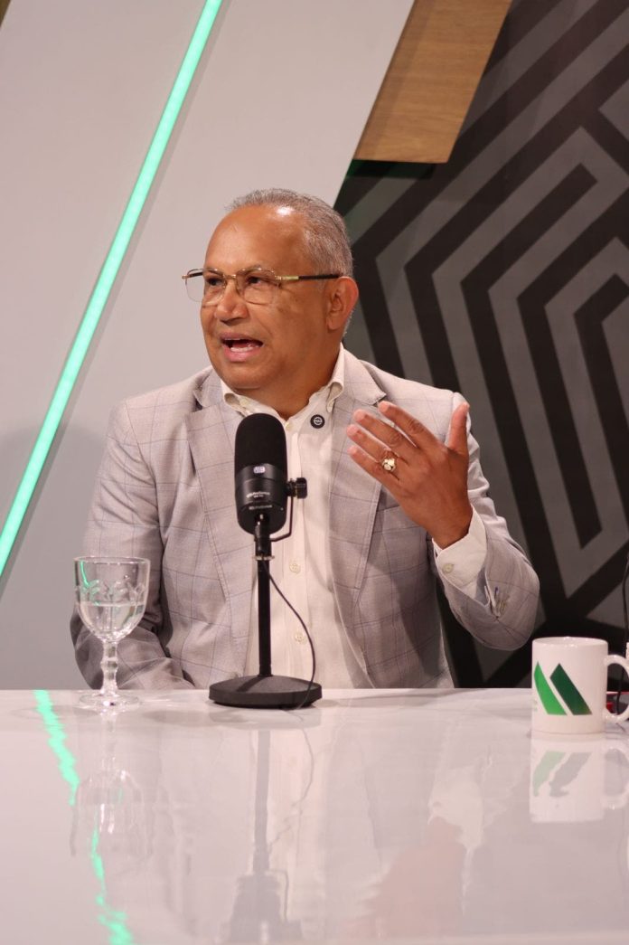 Alcalde de Baní afirma que Wellington Arnaud será el candidato presidencial del (PRM) en elecciones 2028