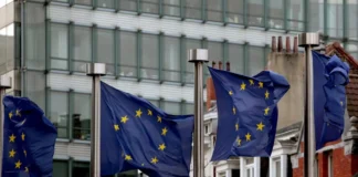 La economía de la eurozona acelera y crece un 0,2% en el tercer trimestre, una décima más