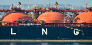 Catar amenaza a la UE con cesar los suministros de GNL