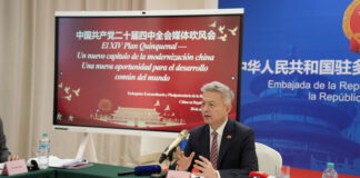 Embajador Chen Luning: “Todos los comerciantes chinos deben respetar la ley dominicana”