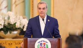 Abinader asegura que está «al tanto de cualquier operación» en Haití