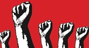 Realmente la izquierda no ha aprendido nada y por eso, en estos 64 años son un fracaso total. La continuación de un tratado binacional originado en el 1995 y renovado en el 2003 sobre asuntos aéreos y marítimos con EEUU desata sus peores frustraciones y miedos. Definitivamente el comunista de la guerra fría sigue atrapado en el tiempo y no teniendo salida