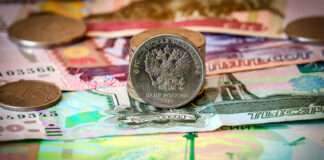 La UE decide congelar indefinidamente los activos soberanos de Rusia