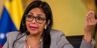 Delcy Rodríguez: «Hay un Gobierno que manda en Venezuela, una presidenta encargada y un presidente rehén en EE.UU.»