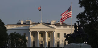 La Casa Blanca: Europa se está aniquilando lentamente