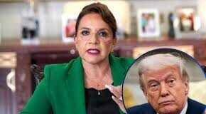 Presidenta de Honduras se dirige a Trump tras su intromisión en las presidenciales a favor de Asfura