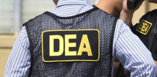 El estadounidense de origen dominicano, Melitón Cordero, supervisor de la DEA en este país, habría aceptado miles de dólares por visas