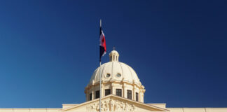 Abinader crea comisión de seguimiento de medidas concertadas para crisis haitiana