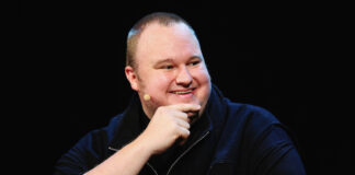 Dotcom lanza dura recomendación a Rusia frente a Occidente