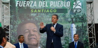 Leonel a Abinader: El problema en los bolsillos de la gente no se resuelve con búsquedas en Google