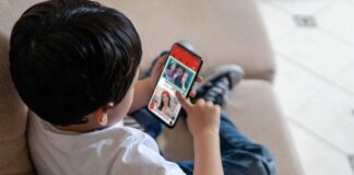 Una propuesta oportuna. Llaman a crear plan que regule uso de redes sociales en menores de 16 años