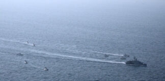 Irán cierra el estratégico estrecho de Ormuz por varias horas