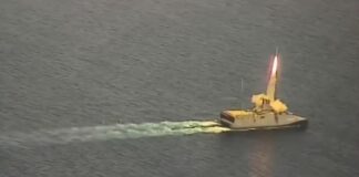 Irán realiza ejercicios de lanzamiento de misiles antiaéreos en estratégico estrecho que puede bloquear