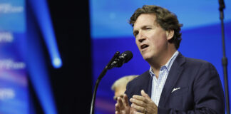 «La última oportunidad de Israel»: Tucker Carlson advierte que se acerca una gran guerra en Oriente Medio