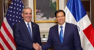 Con tiempo advertimos que el presidente Abinader confrontará sorpresas en su viaje de marzo a EEUU y una de la que dijimos fue relativa al inicio de la “solución cubana”