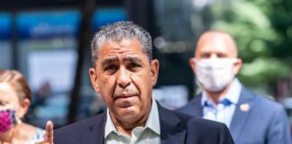 Estadounidense de origen dominicano, Adriano Espaillat advierte que aranceles de Trump afectarán a la República Dominicana