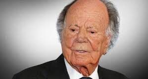 Acusación. “Nos vamos a defender”: El Diario.es reacciona a demanda de Julio Iglesias por denuncias en su contra