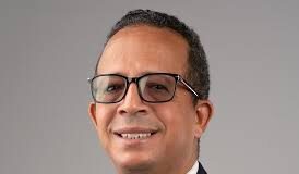 Pablo Vicente pide regular, no eliminar, las candidaturas independientes