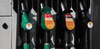 El petróleo y el gas se disparan y las bolsas caen tras ataques a Irán