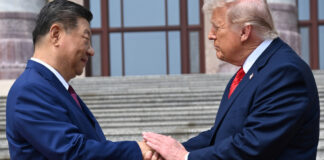 El duelo del apretón de manos entre Xi y Trump