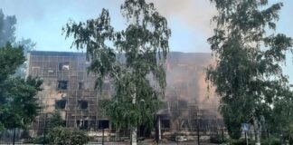 Kiev lanza ataques selectivos contra residencia de estudiantes cuando menores duermen