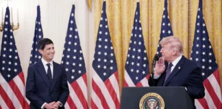 Warsh se compromete a promover la estabilidad de los precios y el máximo empleo con «independencia» al jurar como presidente de la FED