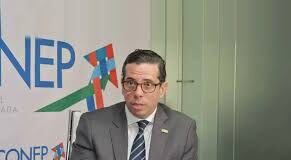 Una decisión demagógica pretendiendo conjurar un intento subversivo disfrazado de protección al medio ambiente en el aspecto minero. Como siempre. Abinader rehúye de sus responsabilidades
