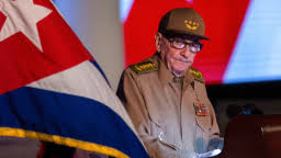 Justicia de EE.UU. presenta acusaciones contra el expresidente y general, Raúl Castro. Gran Jurado dice no habían visto la documentación y que no podía describir los cargos reales