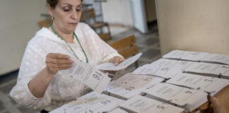 Datos preliminares: El partido del oficialismo lidera las legislativas clave de Armenia