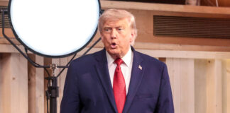 «Me envidian»: Trump arremete contra «los estúpidos» que lo critican sobre Irán