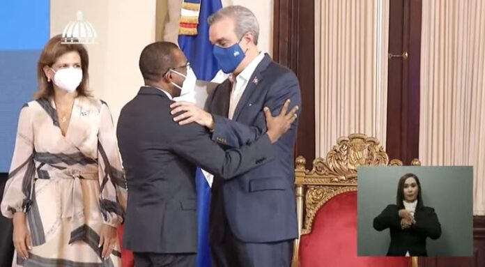 Obispo: A pesar de atropellos a la Biblia, ha sido respuesta por excelencia de Dios