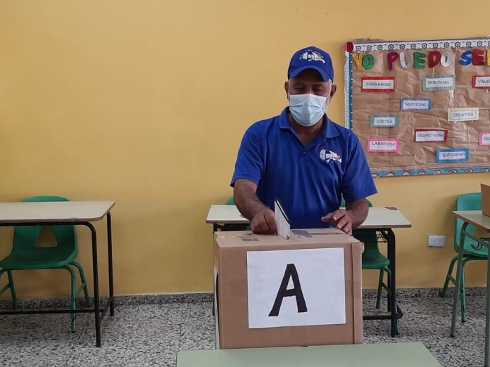 Eduardo Hidalgo espera ganar elecciones de la ADP