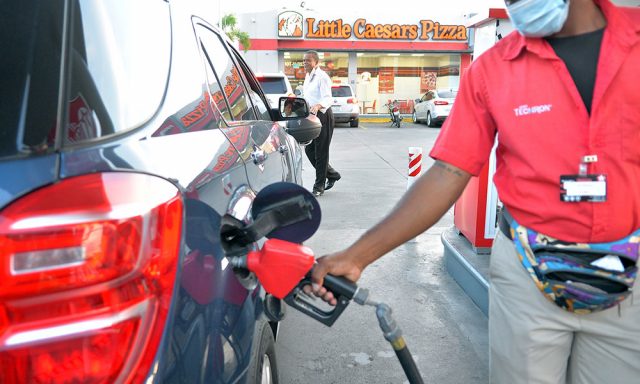 655 millones mas asume el gobierno por combustibles