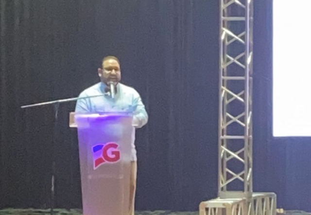 Senador de La Vega presenta sus memorias legislativas Senador de La Vega presenta sus memorias legislativas