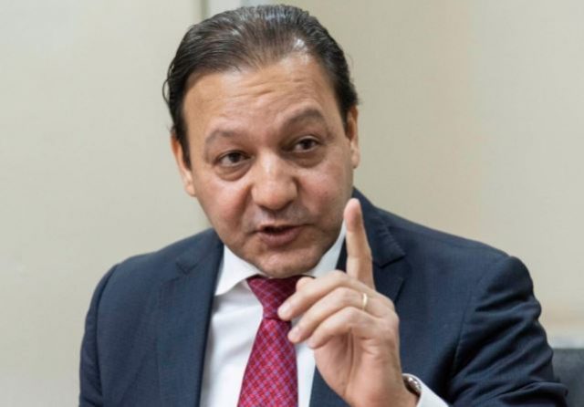 Abel Martínez dice Políticas improvisadas desesperan la población