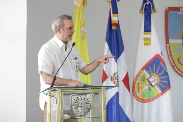 Abinader garantiza apoyo a Cluster Turistico para desarrollo a la