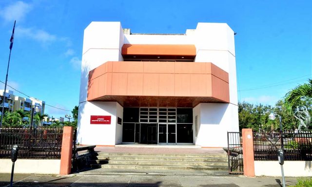 Ateneo es sacado de Presupuesto pese a 147 anos de