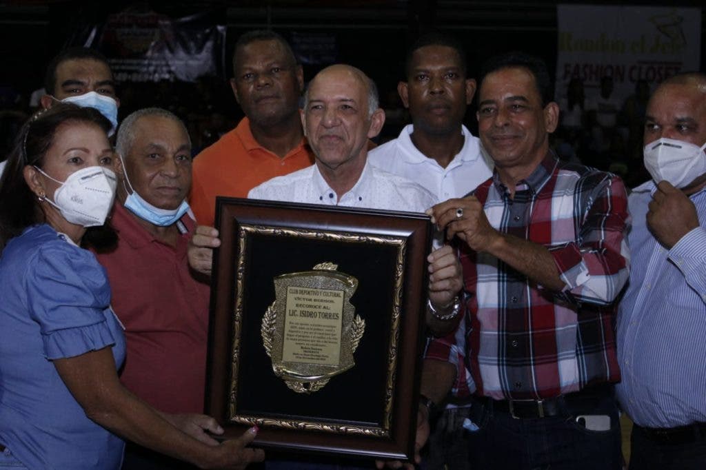 Exhorta juventud practicar deporte como disciplina