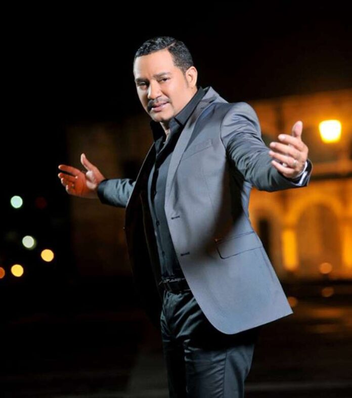 Frank Reyes promete gran concierto el próximo 9 diciembre