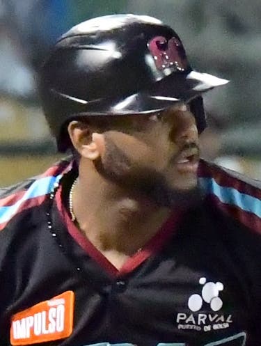 Gutierrez y Alberto forman gran one two con el madero