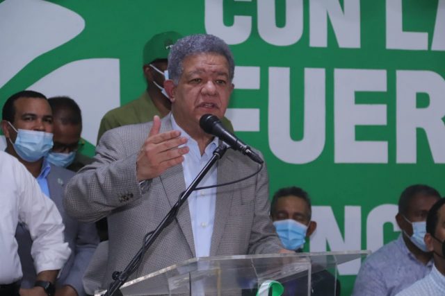 Leonel Fernández Leonel Fernández