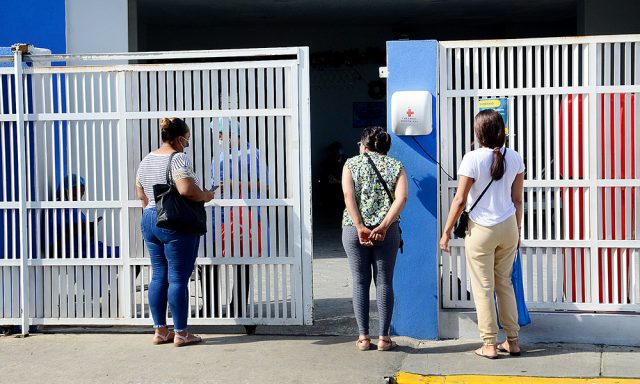Los no vacunados siguen llenando las salas de hospitales