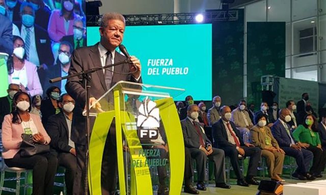 Oposicion mas dividida que nunca a dos anos y medio
