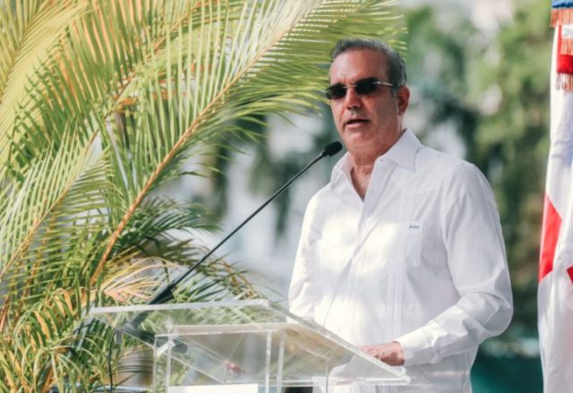 Presidente Abinader entrega XVII Premio Nacional a la Calidad del