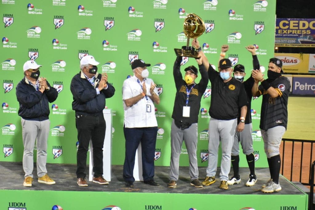 Aguilas es el equipo con mas coronas a partir del