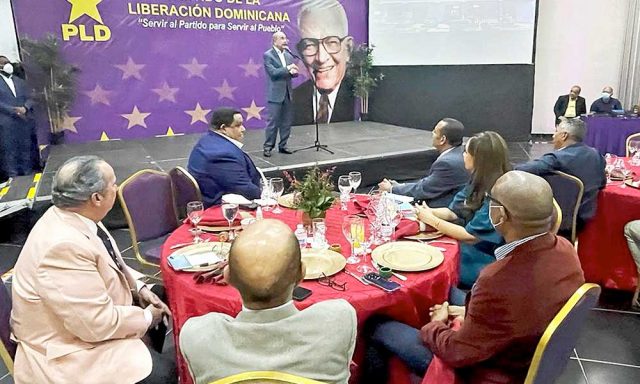 Danilo advierte tratar de borrar obra del PLD es perder