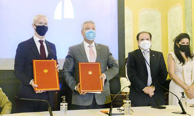 Francia financia el Metro con 86 millones de euros