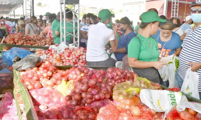 Gran Feria que abrio el Inespre capta atencion de la